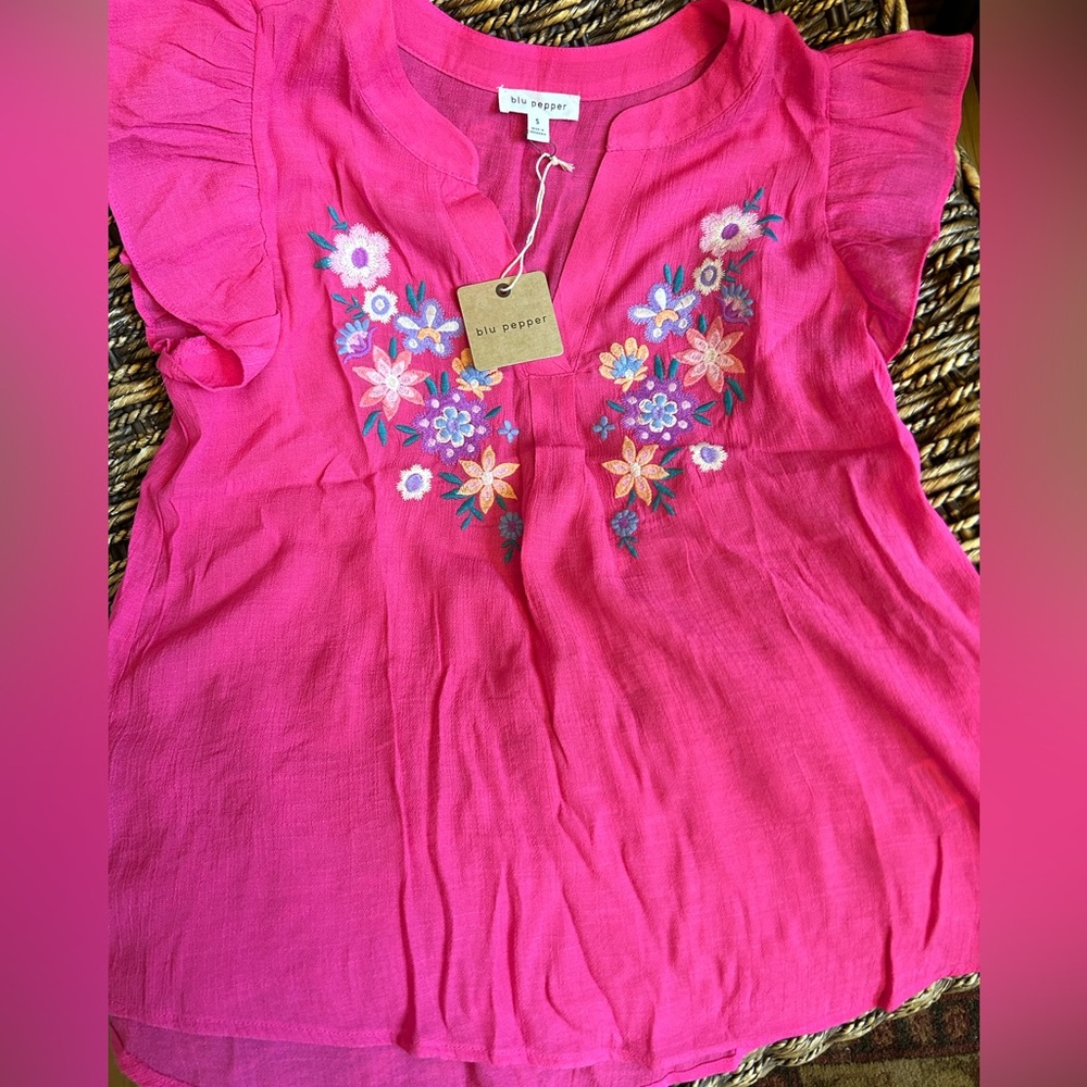 Woman’s top!